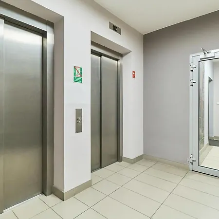 Apartments Odra Tower Wroclaw By Noclegi Renters Eksteriør bilde