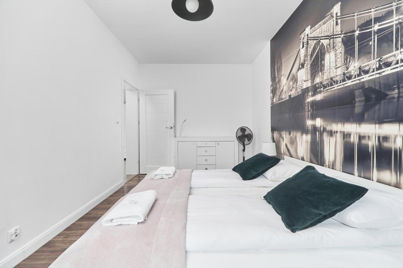 Odra Tower By Renters *